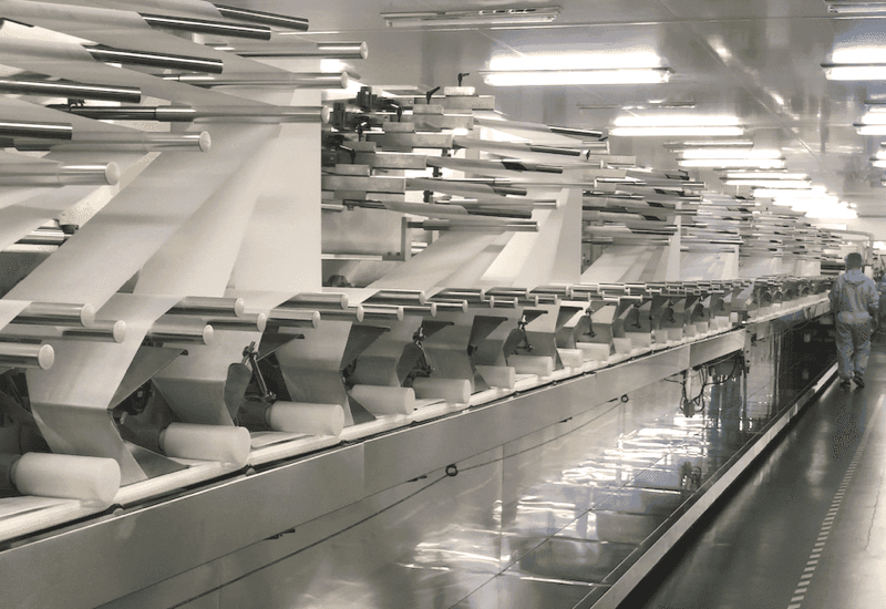 Class 100,000 cleanroom facility for industrial wipes manufacturing