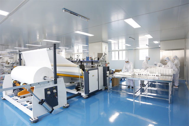 Non woven cleaning cloth processing line for disposable towel