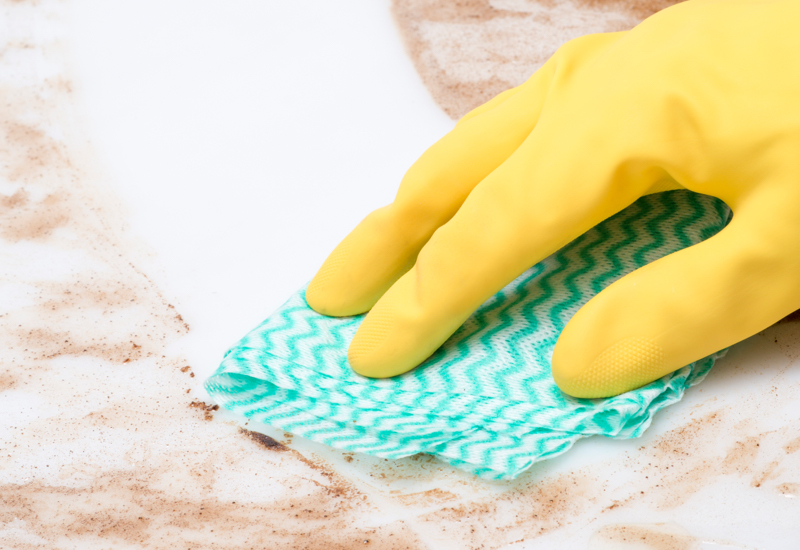Household cleaning wipes